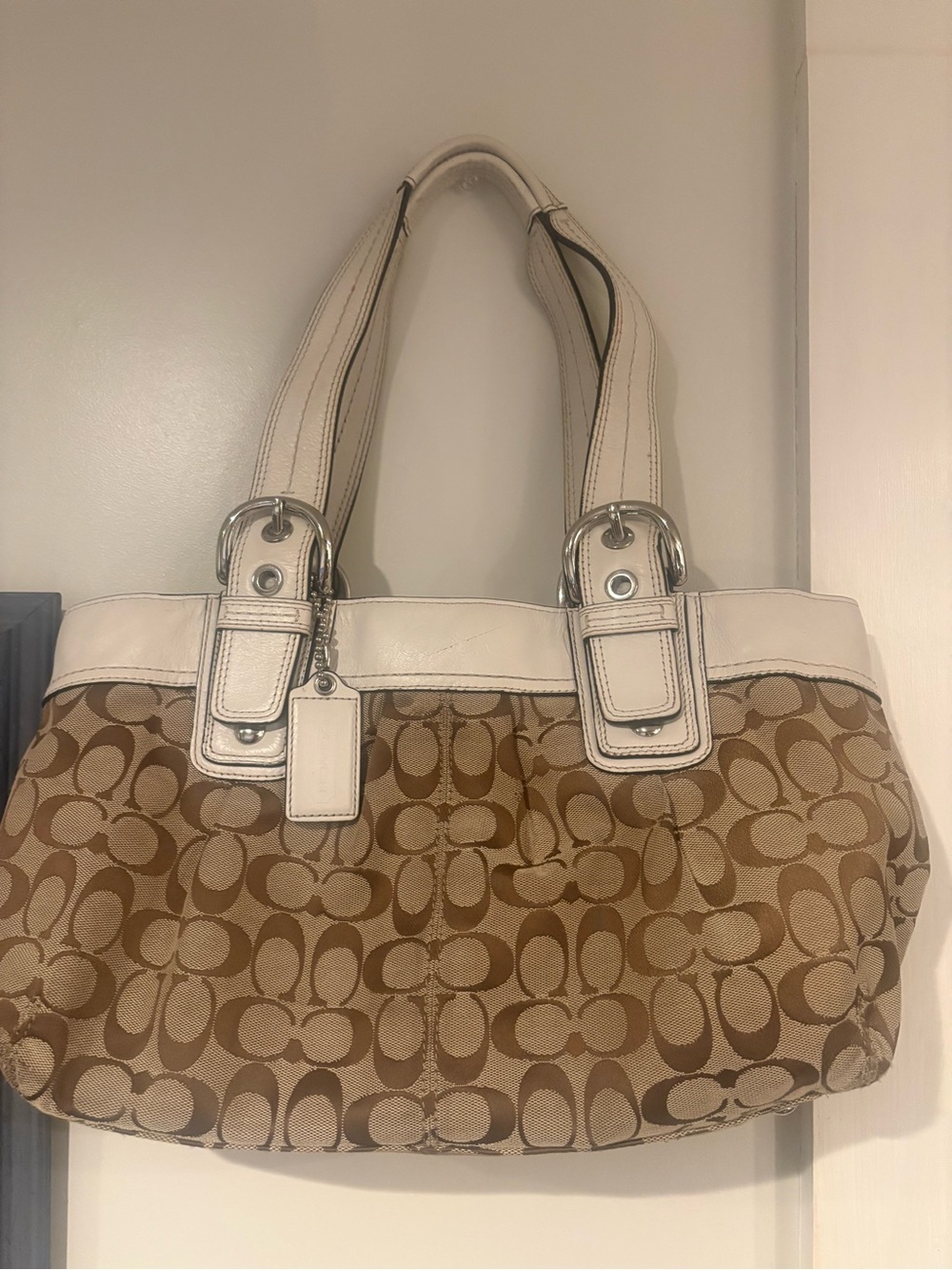 Vintage Coach Soho Pleated Signature Tote Bag Khaki White Leather Y2K F13742